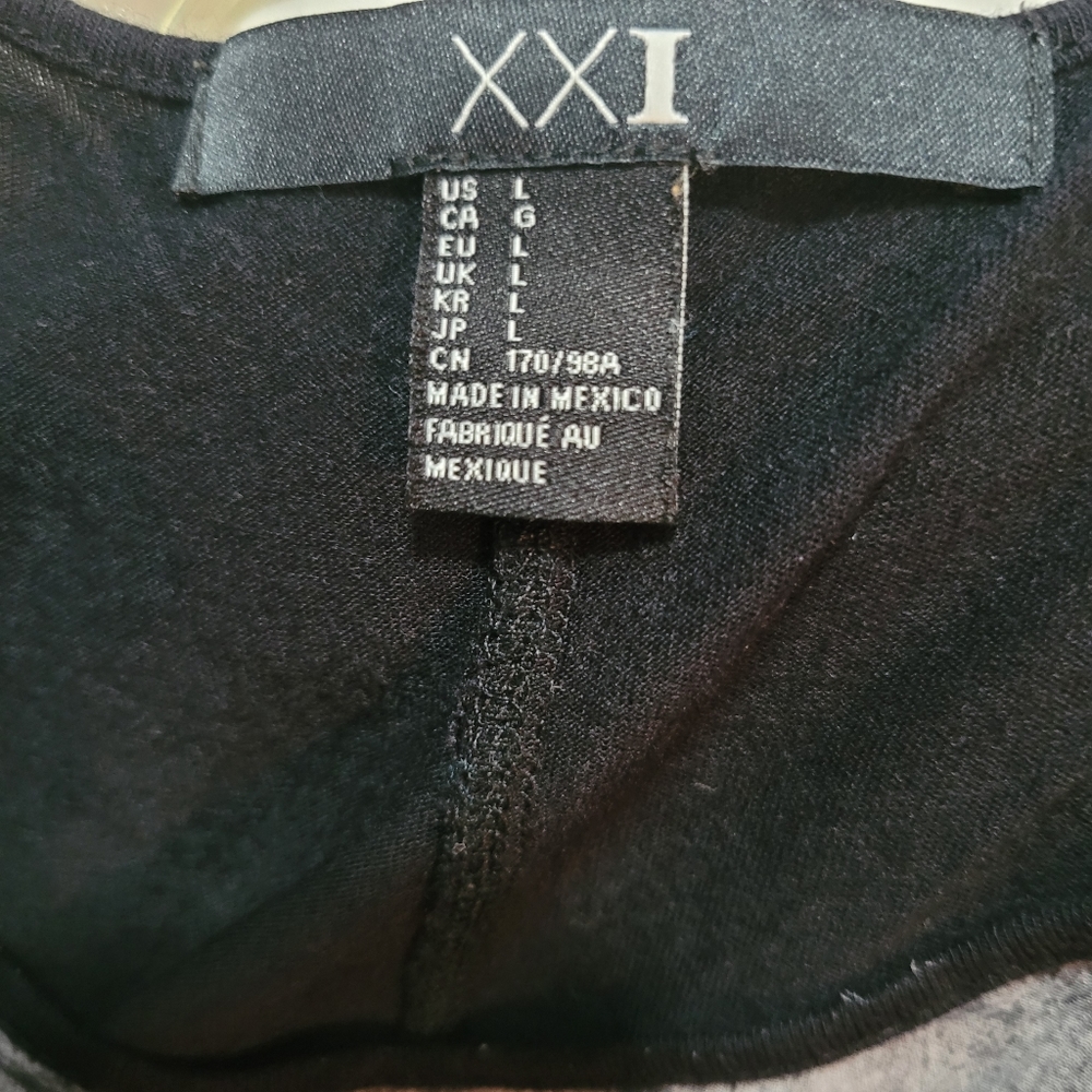 XXI Women's Top Blouse Sleeveless Size LG Black & Gray High/Low Style - Picture 7 of 8